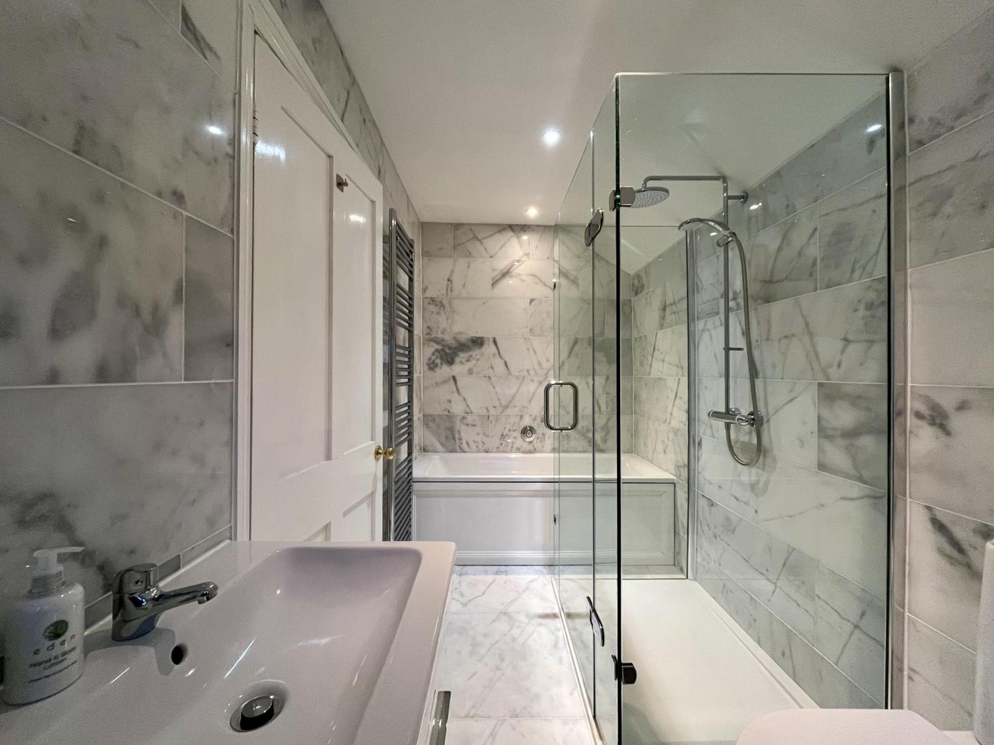 بينزانس Sancreed House Bed And Breakfast الغرفة الصورة